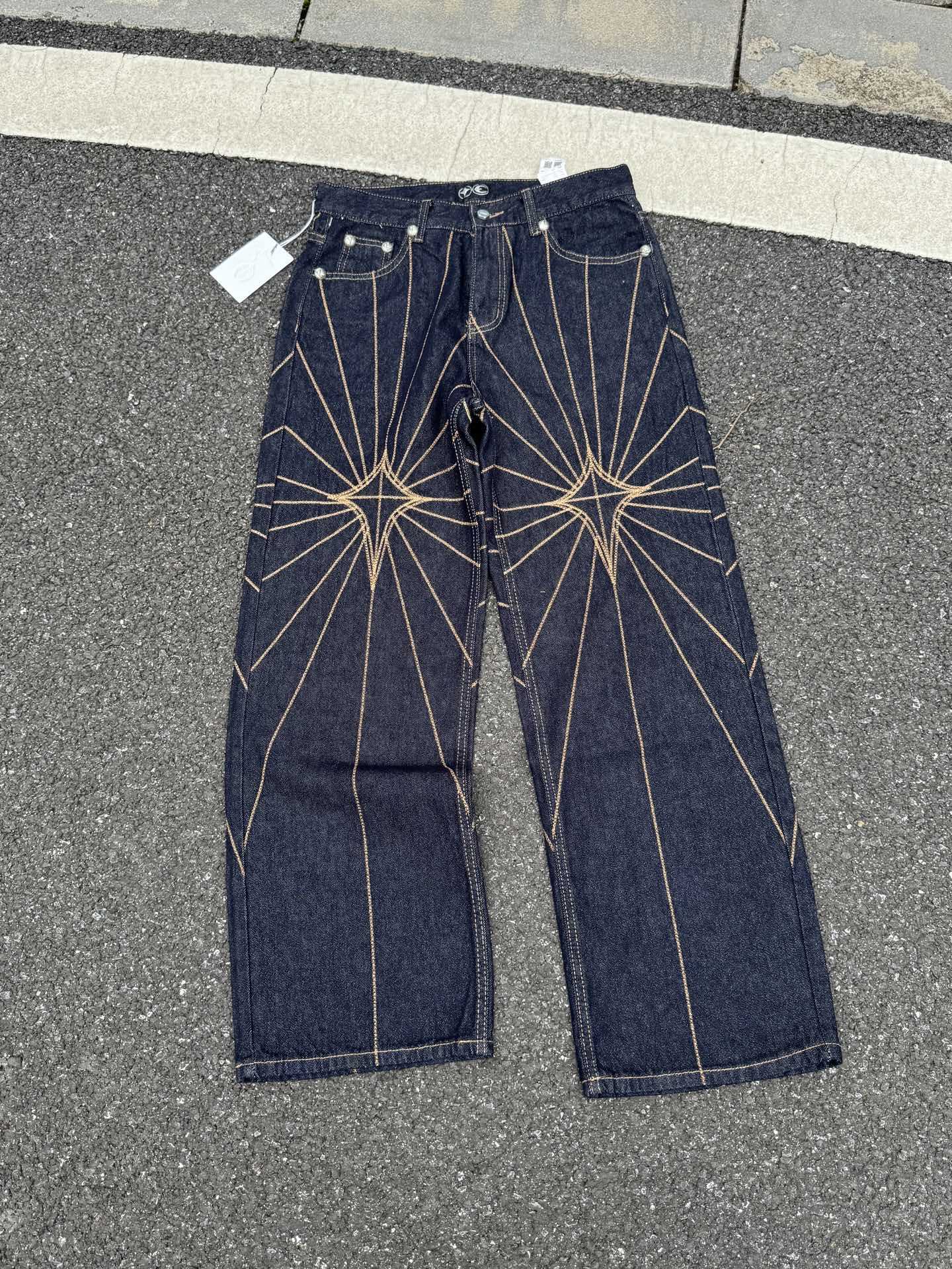 Top version TC embroidered spider web mid waist loose jeans men's embroidered washed hanging casual wide leg pants
