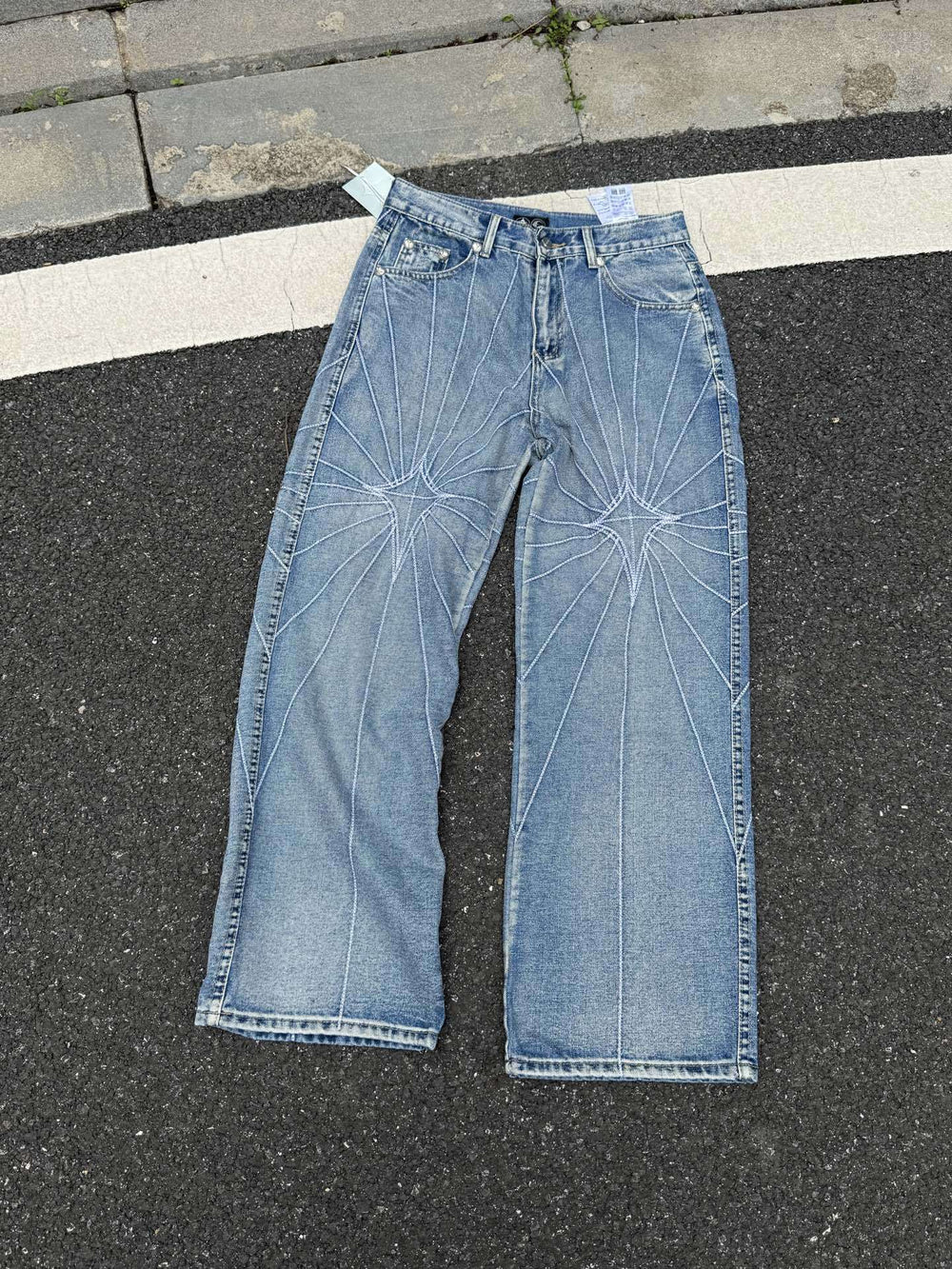 Top version TC embroidered spider web mid waist loose jeans men's embroidered washed hanging casual wide leg pants